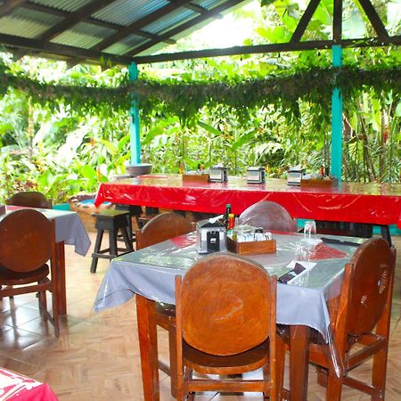 Cabinas Rio Celeste La Amistad Bed & Breakfast Luaran gambar