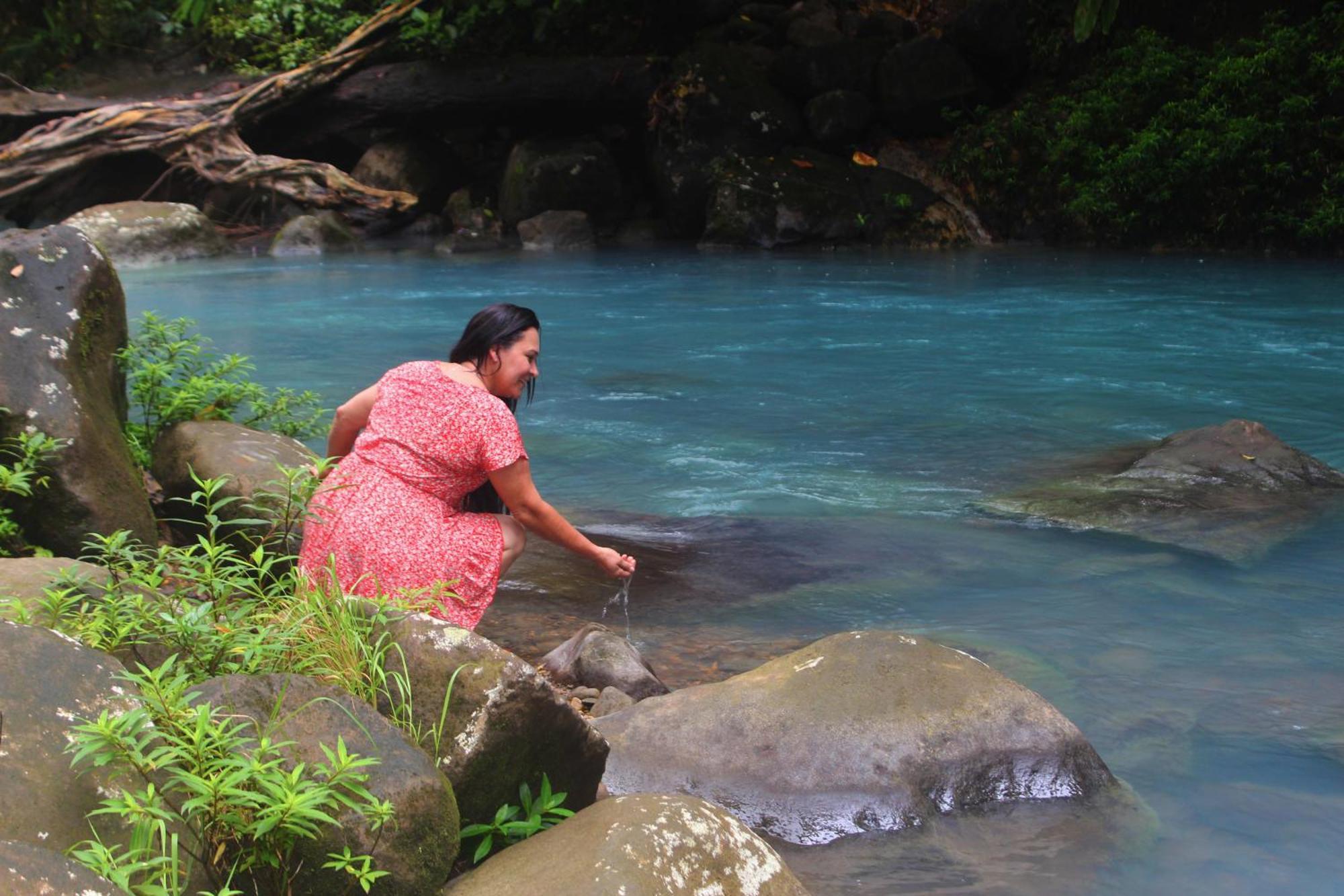 Cabinas Rio Celeste La Amistad Bed & Breakfast Luaran gambar