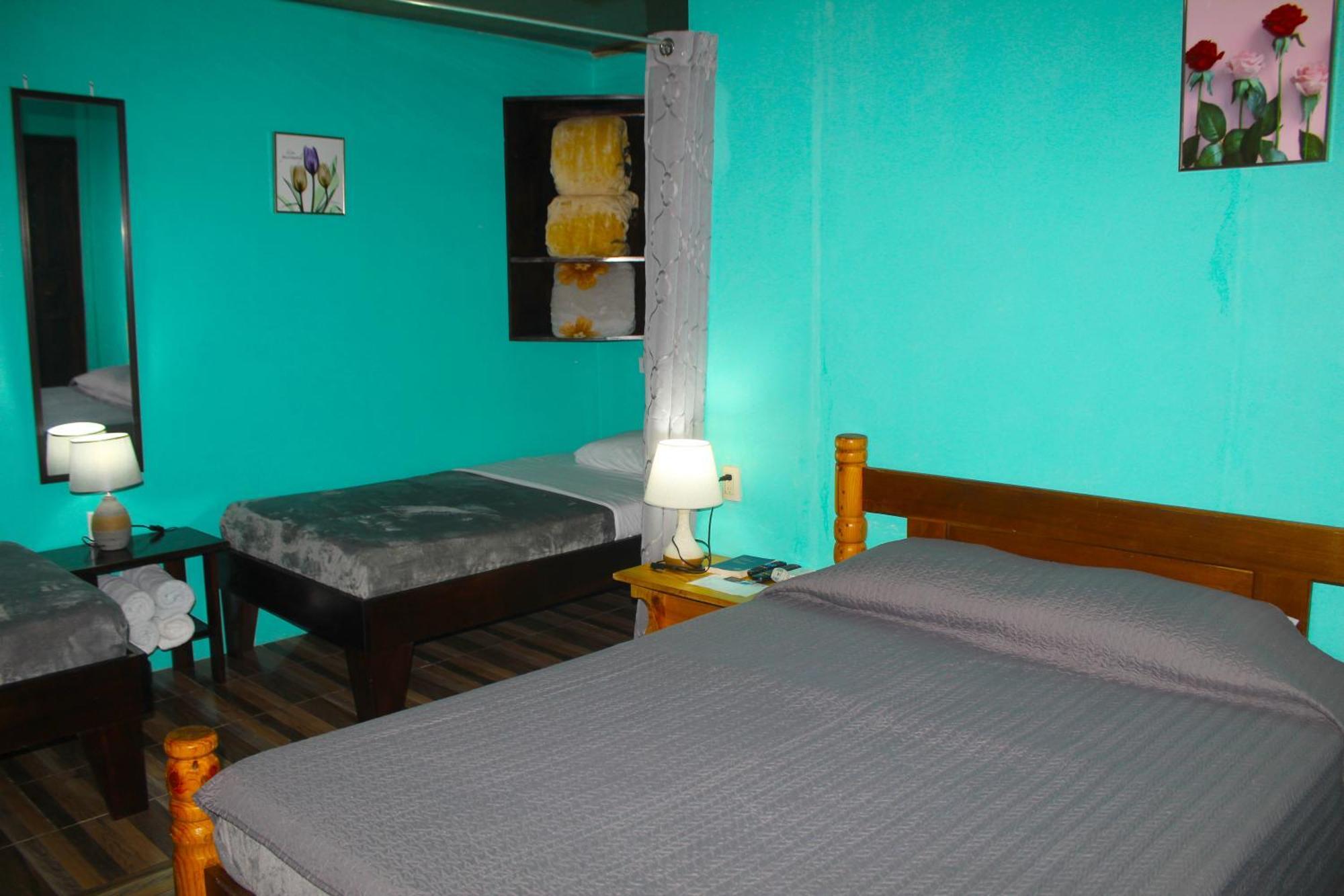 Cabinas Rio Celeste La Amistad Bed & Breakfast Luaran gambar