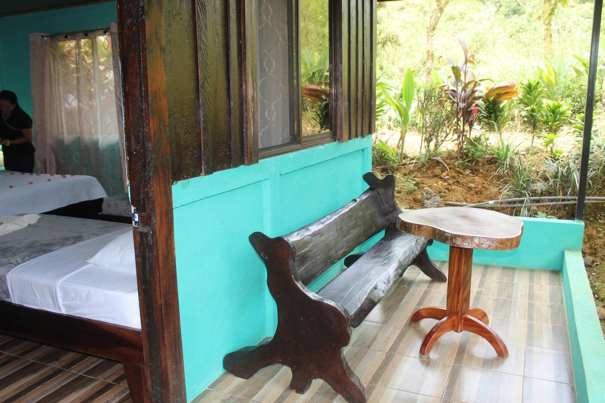 Cabinas Rio Celeste La Amistad Bed & Breakfast Luaran gambar