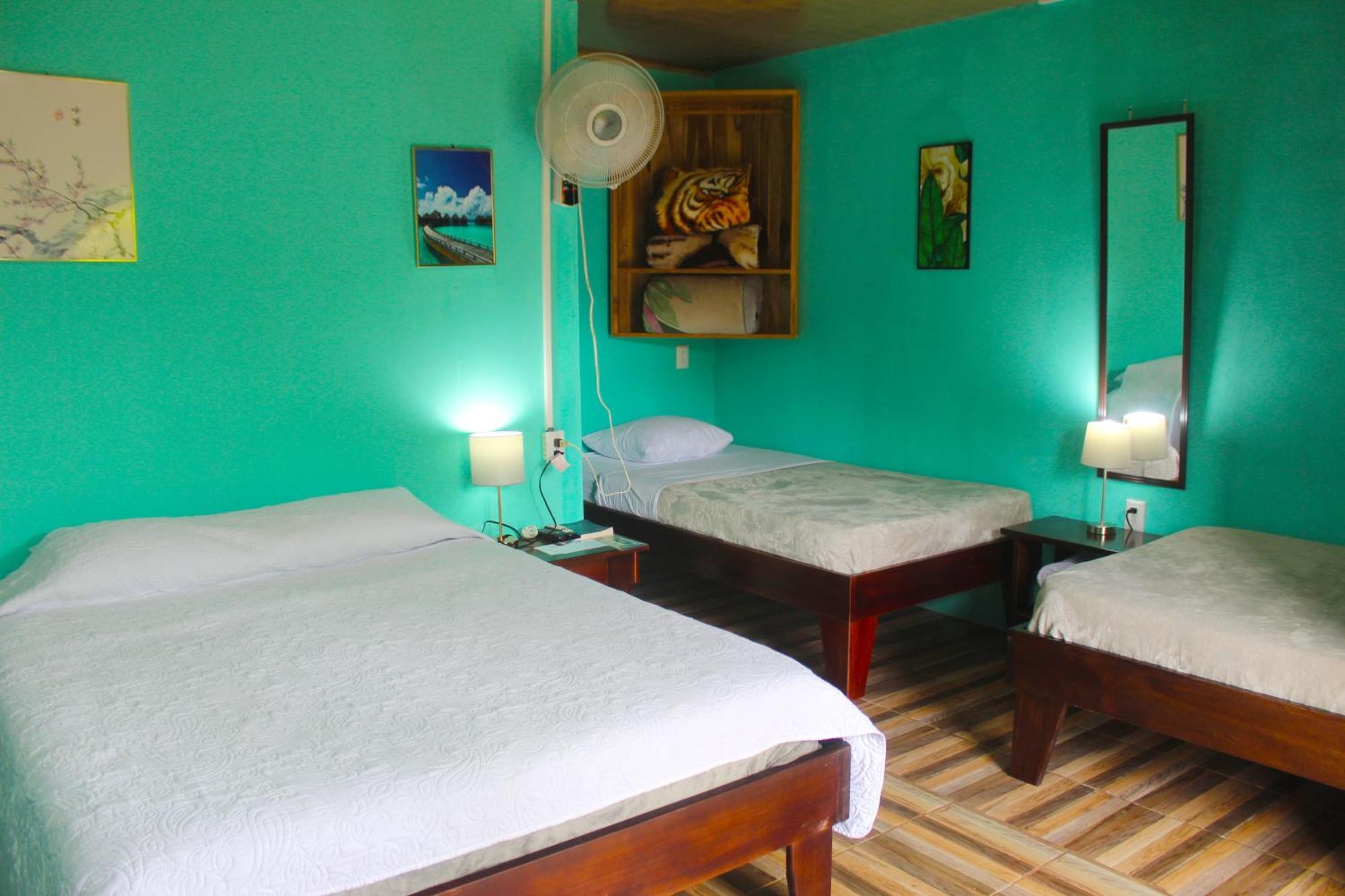 Cabinas Rio Celeste La Amistad Bed & Breakfast Luaran gambar