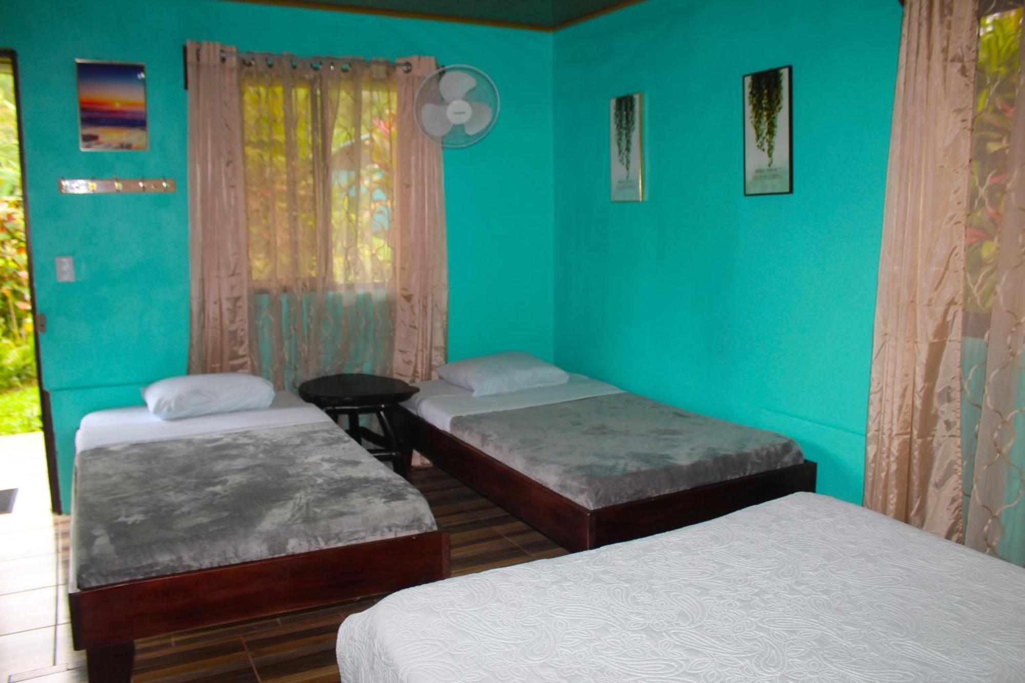 Cabinas Rio Celeste La Amistad Bed & Breakfast Luaran gambar