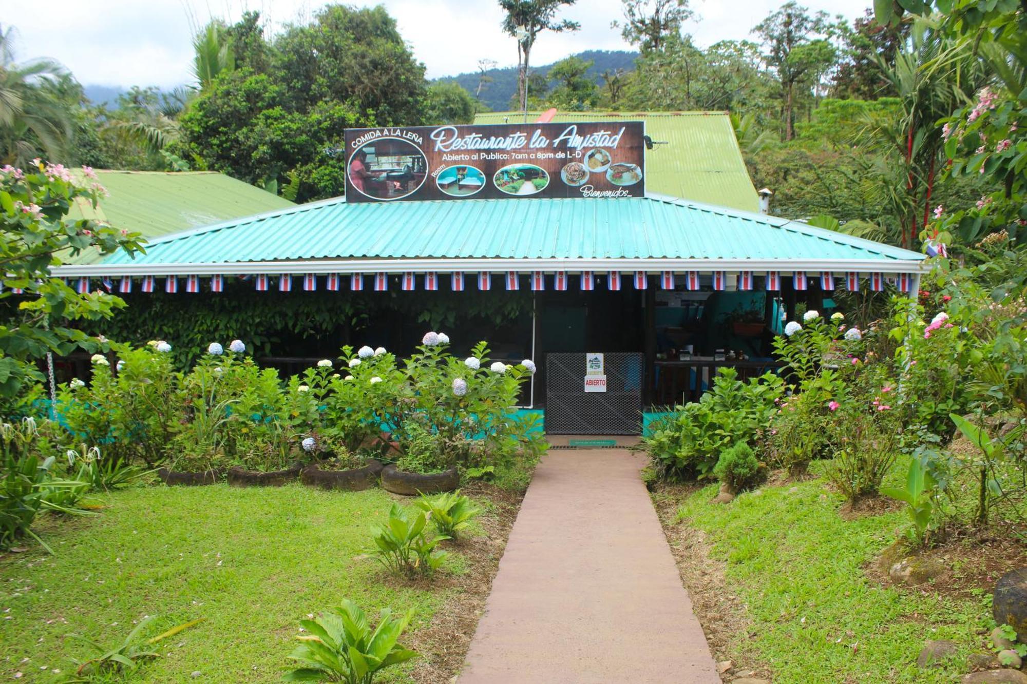 Cabinas Rio Celeste La Amistad Bed & Breakfast Luaran gambar